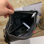 2025年9月8日入荷新作Gucci/人気/本革/バッグ 人気 おすすめ 父の日 誕生日/ギフト プレゼント 結婚式男友達の誕生日プレゼント