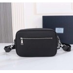 2025年9月8日入荷新作PRADA/人気/本革/バッグ 人気 おすすめ 父の日 誕生日/ギフト プレゼント 結婚式男友達の誕生日プレゼント