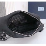 2025年9月8日入荷新作PRADA/人気/本革/バッグ 人気 おすすめ 父の日 誕生日/ギフト プレゼント 結婚式男友達の誕生日プレゼント