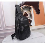 2025年9月8日入荷新作VERSACE /人気/本革/バッグ 人気 おすすめ 父の日 誕生日/ギフト プレゼント 結婚式男友達の誕生日プレゼント