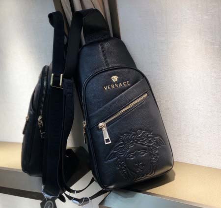 2025年9月8日入荷新作Versace /人気/本革/バッ...