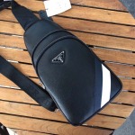 2025年9月8日入荷新作PRADA/人気/本革/バッグ 人気 おすすめ 父の日 誕生日/ギフト プレゼント 結婚式男友達の誕生日プレゼント