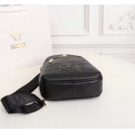 2025年9月8日入荷新作Versace /人気/本革/バッグ 人気 おすすめ 父の日 誕生日/ギフト プレゼント 結婚式男友達の誕生日プレゼント