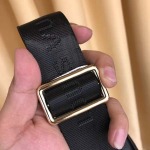 2025年9月8日入荷新作Versace /人気/本革/バッグ 人気 おすすめ 父の日 誕生日/ギフト プレゼント 結婚式男友達の誕生日プレゼント