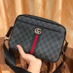 2025年9月8日入荷新作Gucci         /人気/本革/バッグ 人気 おすすめ 父の日 誕生日/ギフト プレゼント 結婚式男友達の誕生日プレゼント