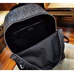 2025年9月8日入荷新作Fendi/人気/本革/バッグ 人気 おすすめ 父の日 誕生日/ギフト プレゼント 結婚式男友達の誕生日プレゼント