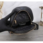 2025年9月8日入荷新作Gucci         /人気/本革/バッグ 人気 おすすめ 父の日 誕生日/ギフト プレゼント 結婚式男友達の誕生日プレゼント