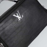2025年9月8日入荷新作LOUIS VUITTON/人気/本革/バッグ 人気 おすすめ 父の日 誕生日/ギフト プレゼント 結婚式男友達の誕生日プレゼント