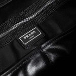 2025年9月8日入荷新作PRADA/人気/本革/バッグ 人気 おすすめ 父の日 誕生日/ギフト プレゼント 結婚式男友達の誕生日プレゼント