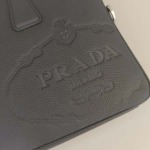 2025年9月8日入荷新作PRADA/人気/本革/バッグ 人気 おすすめ 父の日 誕生日/ギフト プレゼント 結婚式男友達の誕生日プレゼント