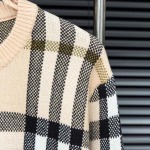 2025年9月9日入荷新作Burberryセーター高品質人気商品/誕生日プレゼント/FF工場