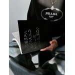 2025年9月9日入荷新作Pradaスウェット高品質人気商品/誕生日プレゼント/FF工場