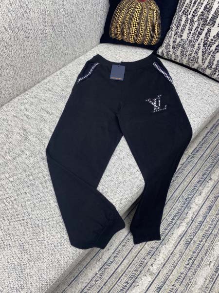 2025年9月11日入荷秋冬新作Louis Vuittonズ...