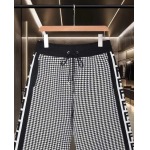 2025年9月11日入荷秋冬新作FENDI半ズボン高品質人気商品/誕生日プレゼント/FF工場