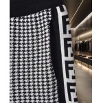 2025年9月11日入荷秋冬新作FENDI半ズボン高品質人気商品/誕生日プレゼント/FF工場