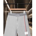 2025年9月11日入荷秋冬新作Thom Browne半ズボン高品質人気商品/誕生日プレゼント/FF工場