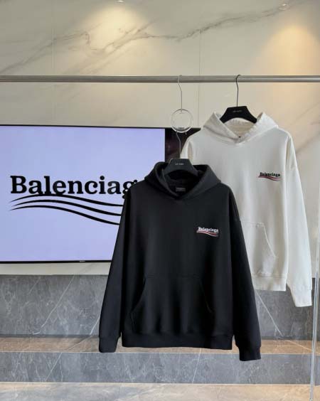 2025年9月11日入荷秋冬新作Balenciagaパーカー...