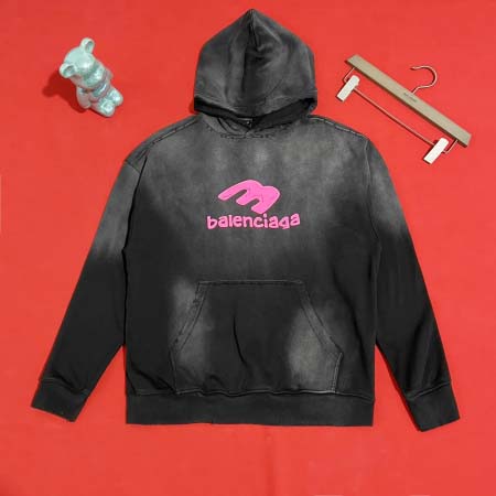 2025年9月11日入荷秋冬新作Balenciagaパーカー...