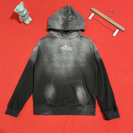 2025年9月11日入荷秋冬新作Balenciagaパーカー...