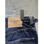 2025年9月11日入荷秋冬新作Balenciagaデニムパンツ高品質人気商品/誕生日プレゼント/FF工場