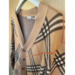 2025年9月15日入荷秋冬新作Burberryニットのセーター高品質人気商品/誕生日プレゼント/FF工場