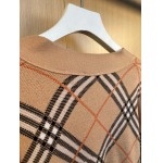 2025年9月15日入荷秋冬新作Burberryニットのセーター高品質人気商品/誕生日プレゼント/FF工場