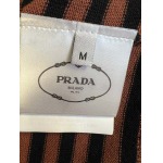 2025年9月15日入荷秋冬新作Prada半袖 tシャツ高品質人気商品/誕生日プレゼント/FF工場