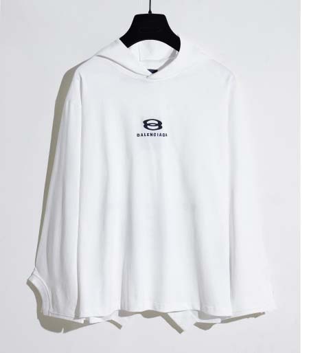 2025年9月15日入荷秋冬新作Balenciagaパーカー...