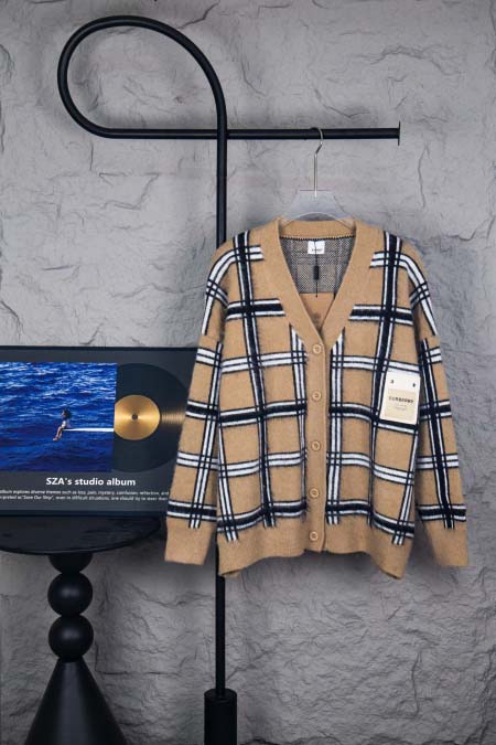 2025年9月15日入荷秋冬新作Burberryカーディガン...