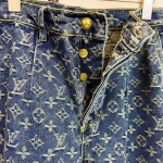 2025年9月15日入荷秋冬新作Louis Vuittonジーパン高品質人気商品/誕生日プレゼント/FF工場