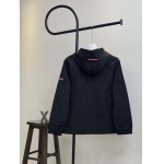 2025年9月15日入荷秋冬新作Pradaジャケット高品質人気商品/誕生日プレゼント/FF工場