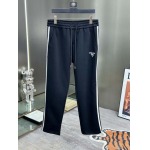 2025年9月15日入荷秋冬新作Prada上下高品質人気商品/誕生日プレゼント/FF工場