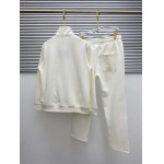 2025年9月15日入荷秋冬新作PRADA上下高品質人気商品/誕生日プレゼント/FF工場