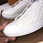 2025年9月19日入荷新品Louis Vuittonカジュアルシューズ/スニーカー｜メンズ靴人気本革製ギフト/誕生日/XG工場