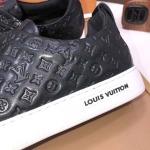 2025年9月19日入荷新品Louis Vuittonカジュアルシューズ/スニーカー｜メンズ靴人気本革製ギフト/誕生日/XG工場