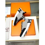 2025年9月19日入荷新品Alexander McQueenカジュアルシューズ/スニーカー｜メンズ靴人気本革製ギフト/誕生日/XG工場