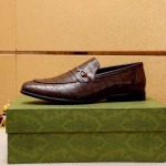 2025年9月19日入荷新品GUCCIカジュアルシューズ/スニーカー｜メンズ靴人気本革製ギフト/誕生日/XG工場