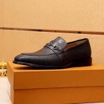 2025年9月19日入荷新品LOUIS VUITTONカジュアルシューズ/スニーカー｜メンズ靴人気本革製ギフト/誕生日/XG工場