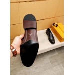 2025年9月19日入荷新品LOUIS VUITTONカジュアルシューズ/スニーカー｜メンズ靴人気本革製ギフト/誕生日/XG工場