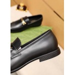 2025年9月19日入荷新品GUCCIカジュアルシューズ/スニーカー｜メンズ靴人気本革製ギフト/誕生日/XG工場