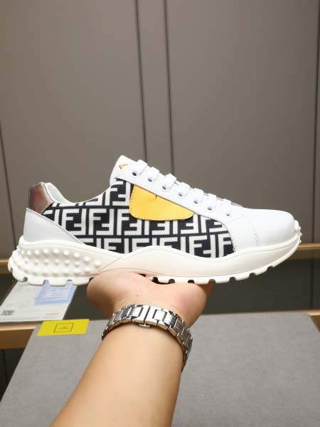 2025年9月19日入荷新品Fendiカジュアルシューズ/ス...