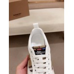 2025年9月19日入荷新品BURBERRYカジュアルシューズ/スニーカー｜メンズ靴人気本革製ギフト/誕生日/XG工場