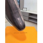 2025年9月19日入荷新品Louis Vuittonカジュアルシューズ/スニーカー｜メンズ靴人気本革製ギフト/誕生日/XG工場