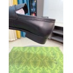 2025年9月19日入荷新品Gucciカジュアルシューズ/スニーカー｜メンズ靴人気本革製ギフト/誕生日/XG工場