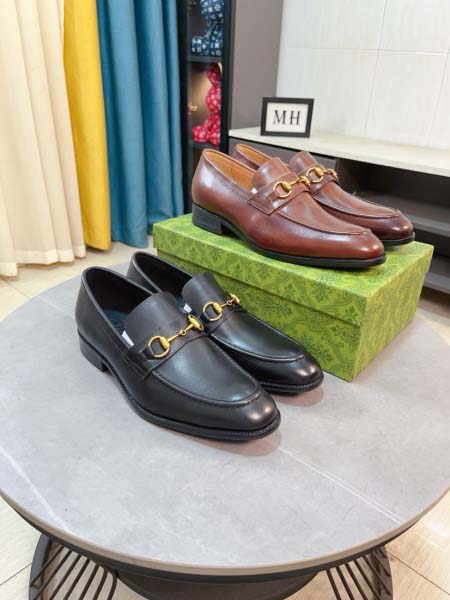 2025年9月19日入荷新品Gucciカジュアルシューズ/ス...