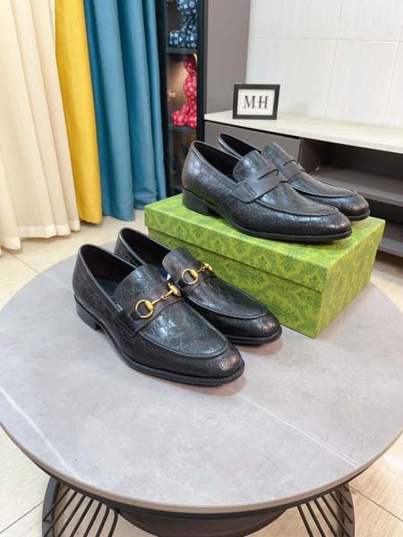 2025年9月19日入荷新品Gucciカジュアルシューズ/ス...