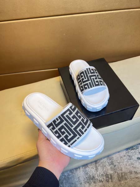 2025年9月20日入荷新品Balmain カジュアルシュー...