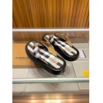 2025年9月20日入荷新品Burberryカジュアルシューズ/スニーカー｜メンズ靴人気本革製ギフト/誕生日/TL工場