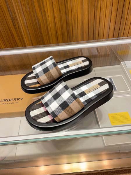 2025年9月20日入荷新品Burberryカジュアルシュー...