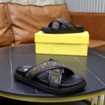 2025年9月20日入荷新品FENDIカジュアルシューズ/スニーカー｜メンズ靴人気本革製ギフト/誕生日/TL工場